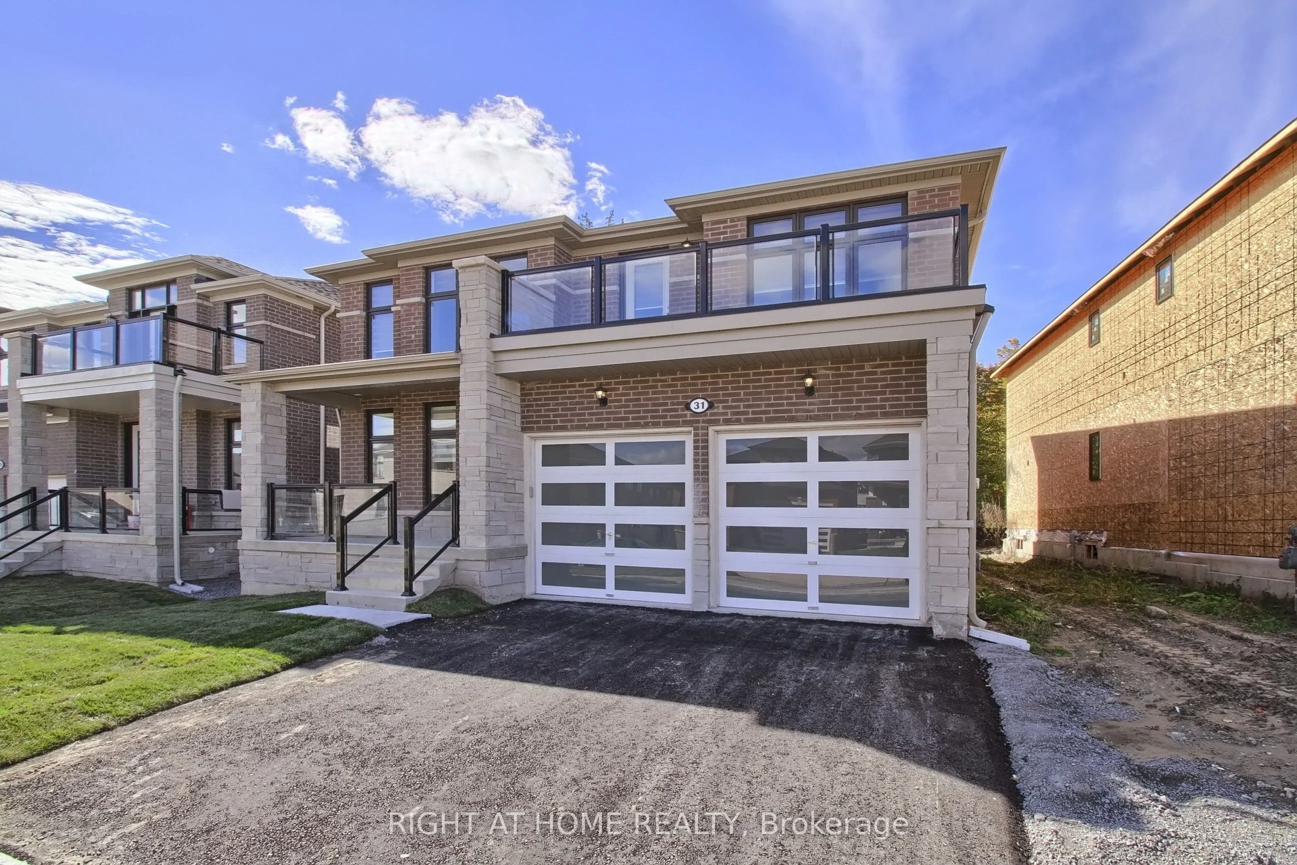 Detached in Georgina