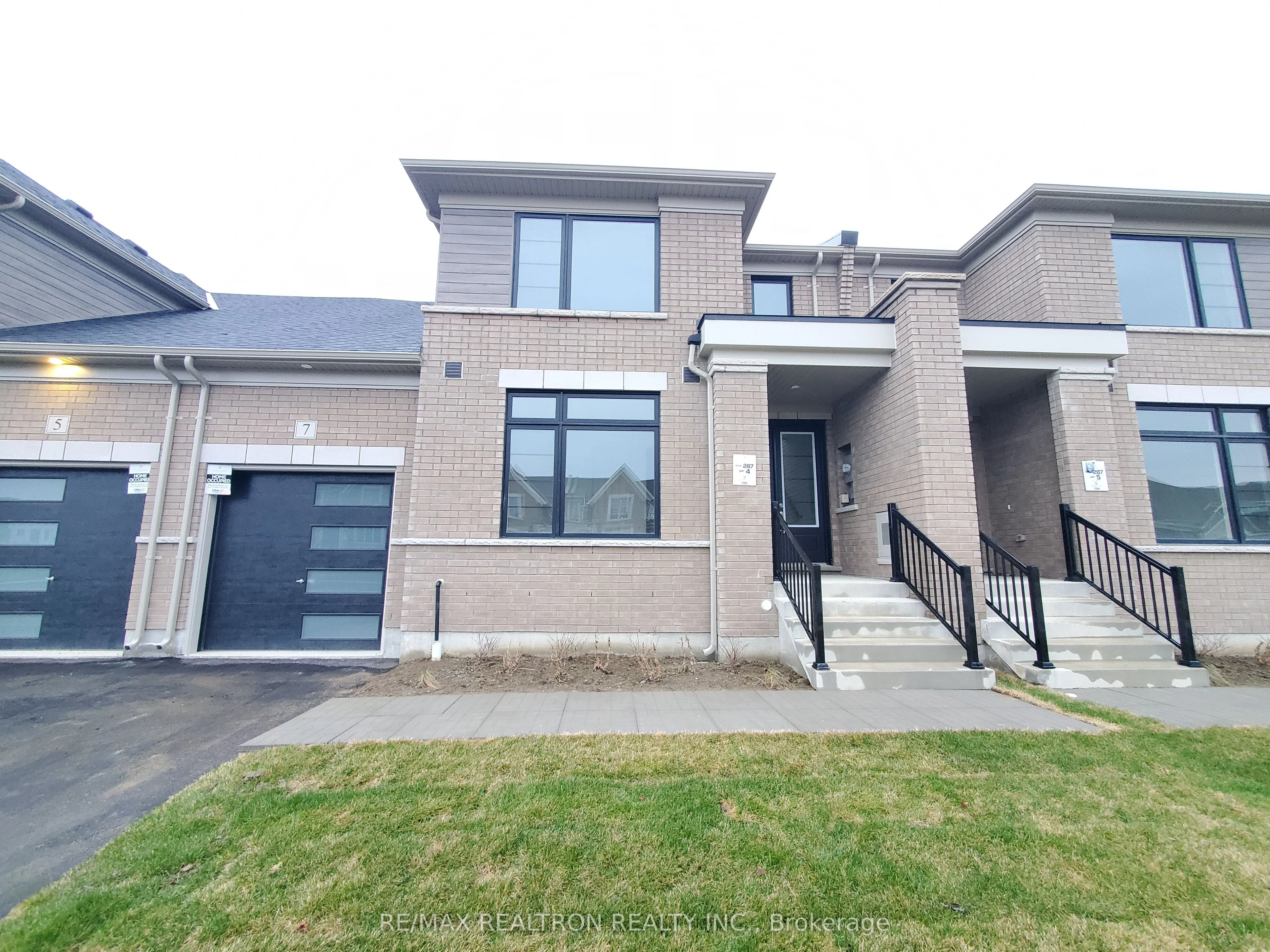 7 Mayapple Street, New Tecumseth, On L0g 1w0