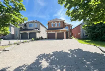 Detached in Richmond Hill