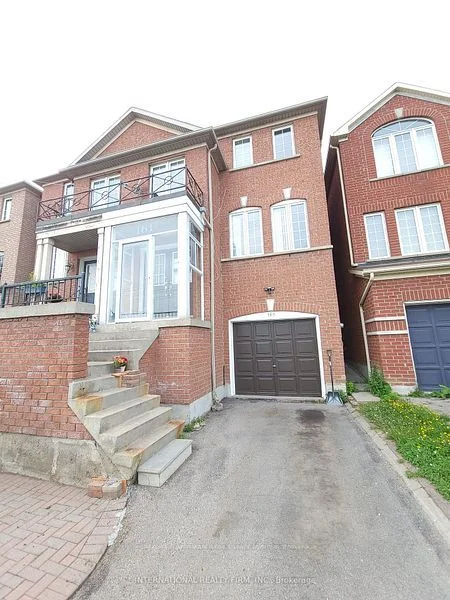 Semi-Detached in Vaughan