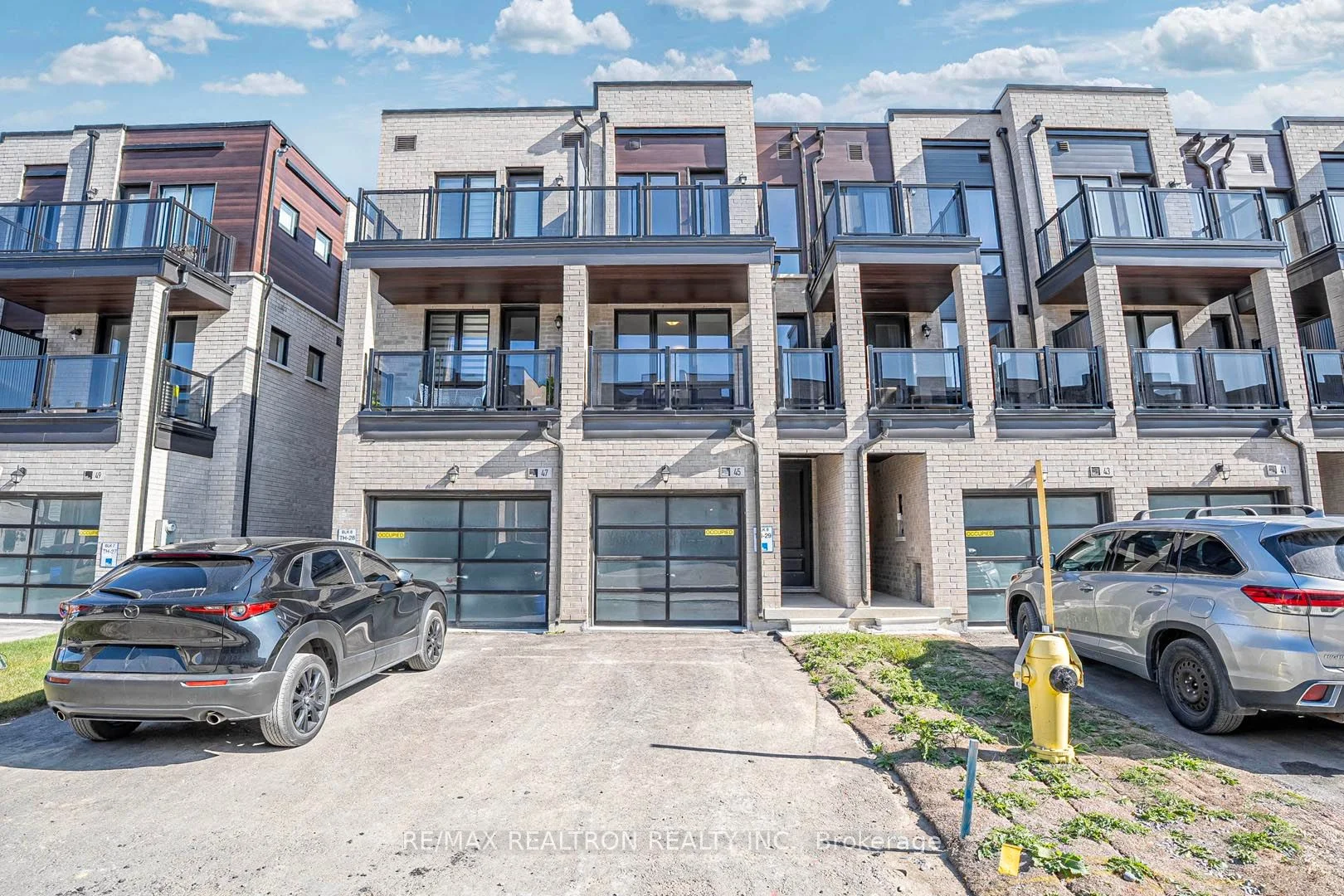 Att/Row/Townhouse in Markham