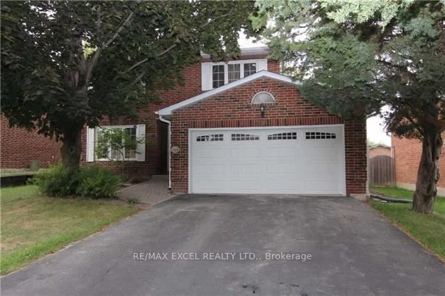 244 Lancaster Avenue, Newmarket, On L3y 5x2