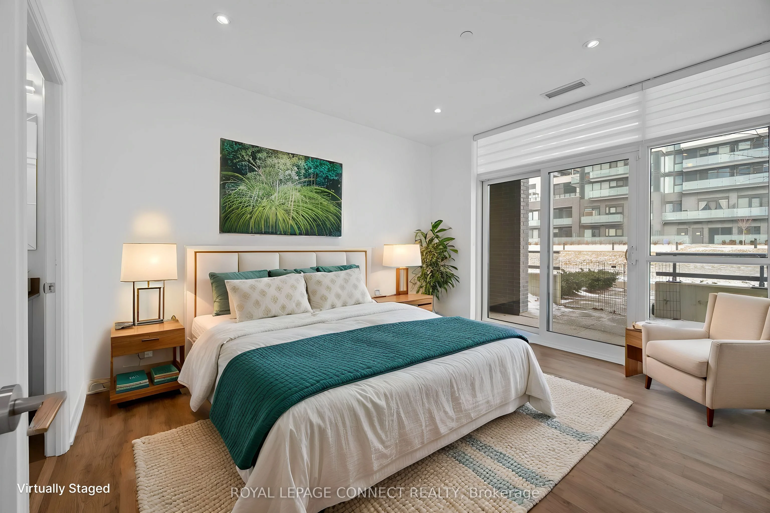 65 Oneida Crescent 108, Richmond Hill, ON L4B 0G9