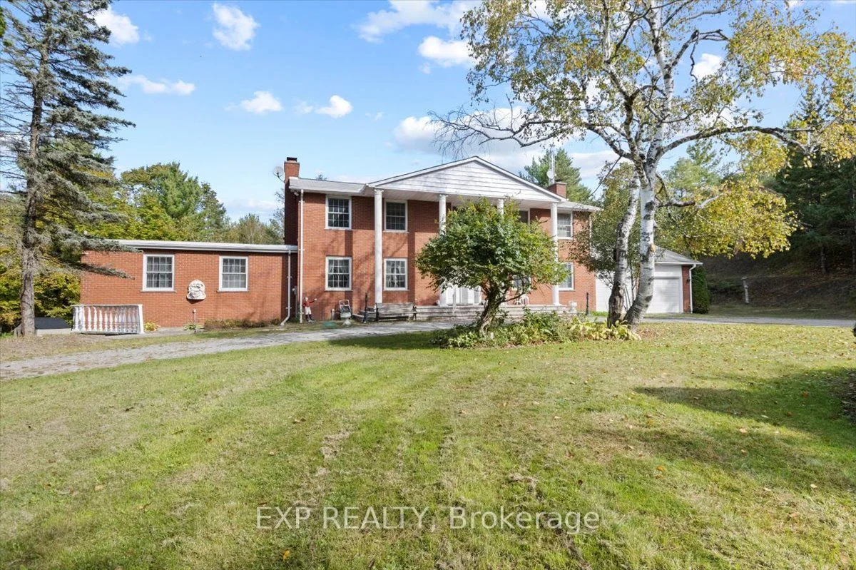 Detached in Uxbridge