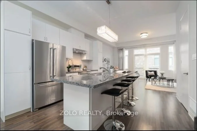 Att/Row/Townhouse in Vaughan