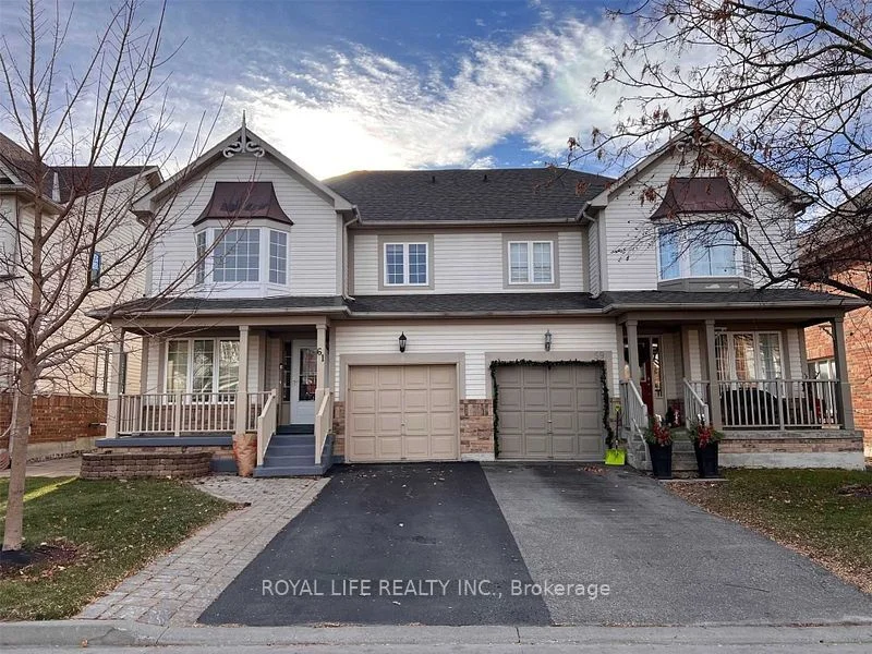 Semi-Detached in Aurora