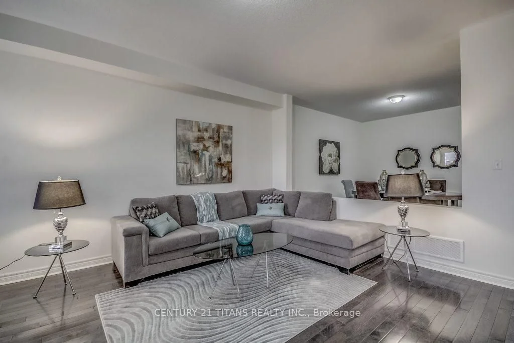 15 Noah's Farm Trail, Whitchurch-Stouffville, ON L4A 4N7