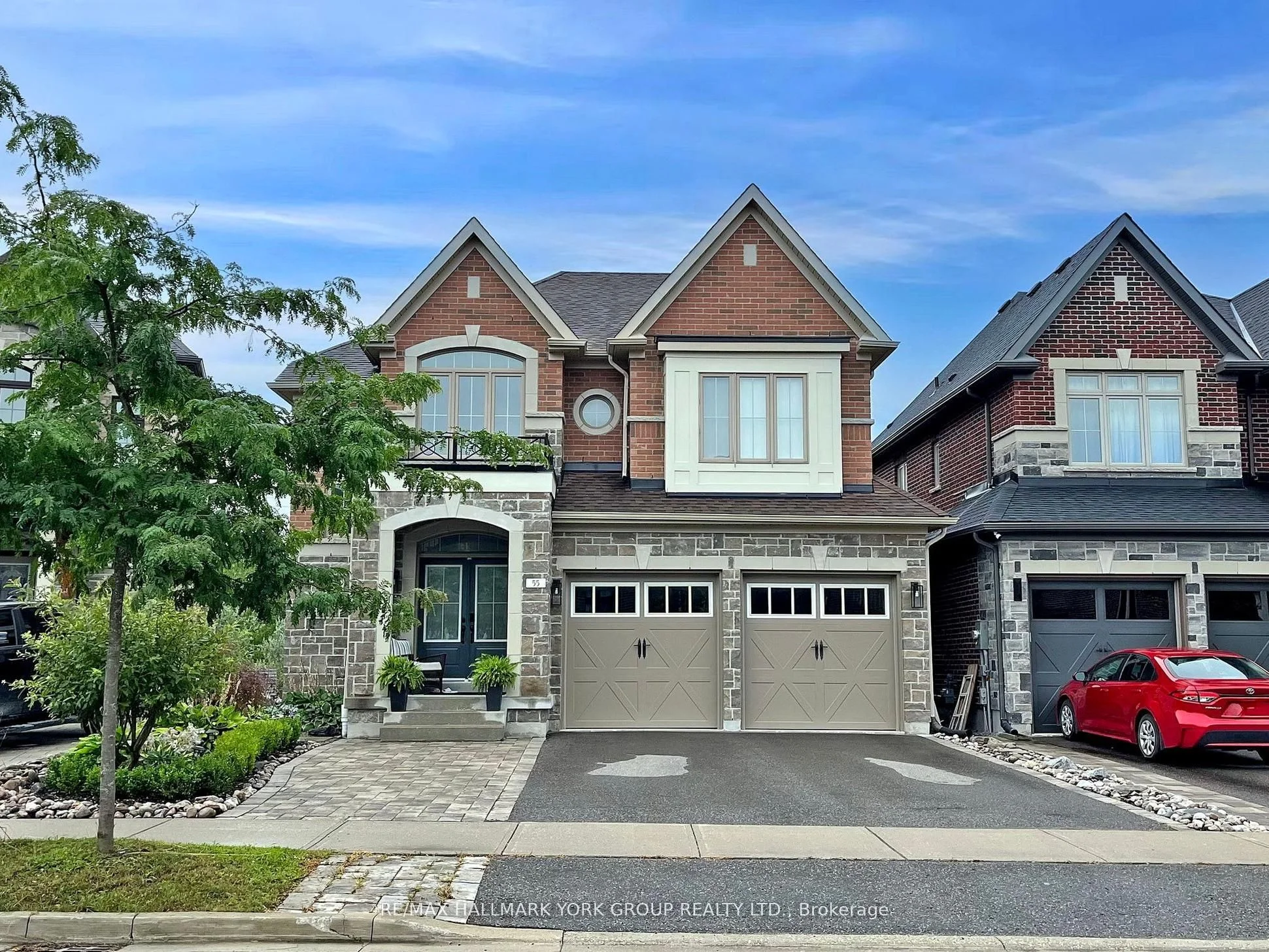 Detached in East Gwillimbury