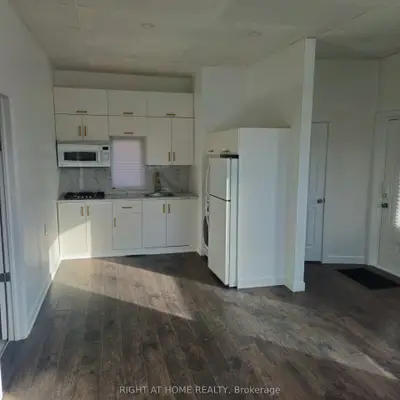 Triplex in Aurora