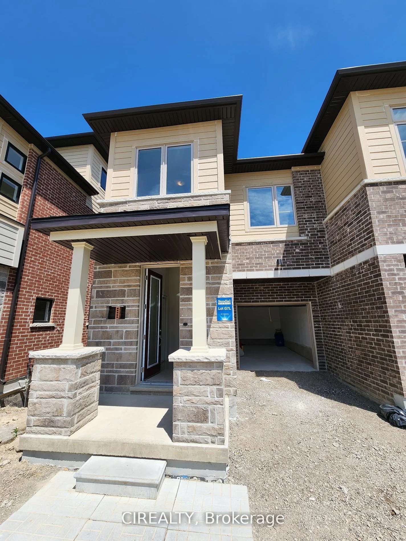 Semi-Detached in Newmarket