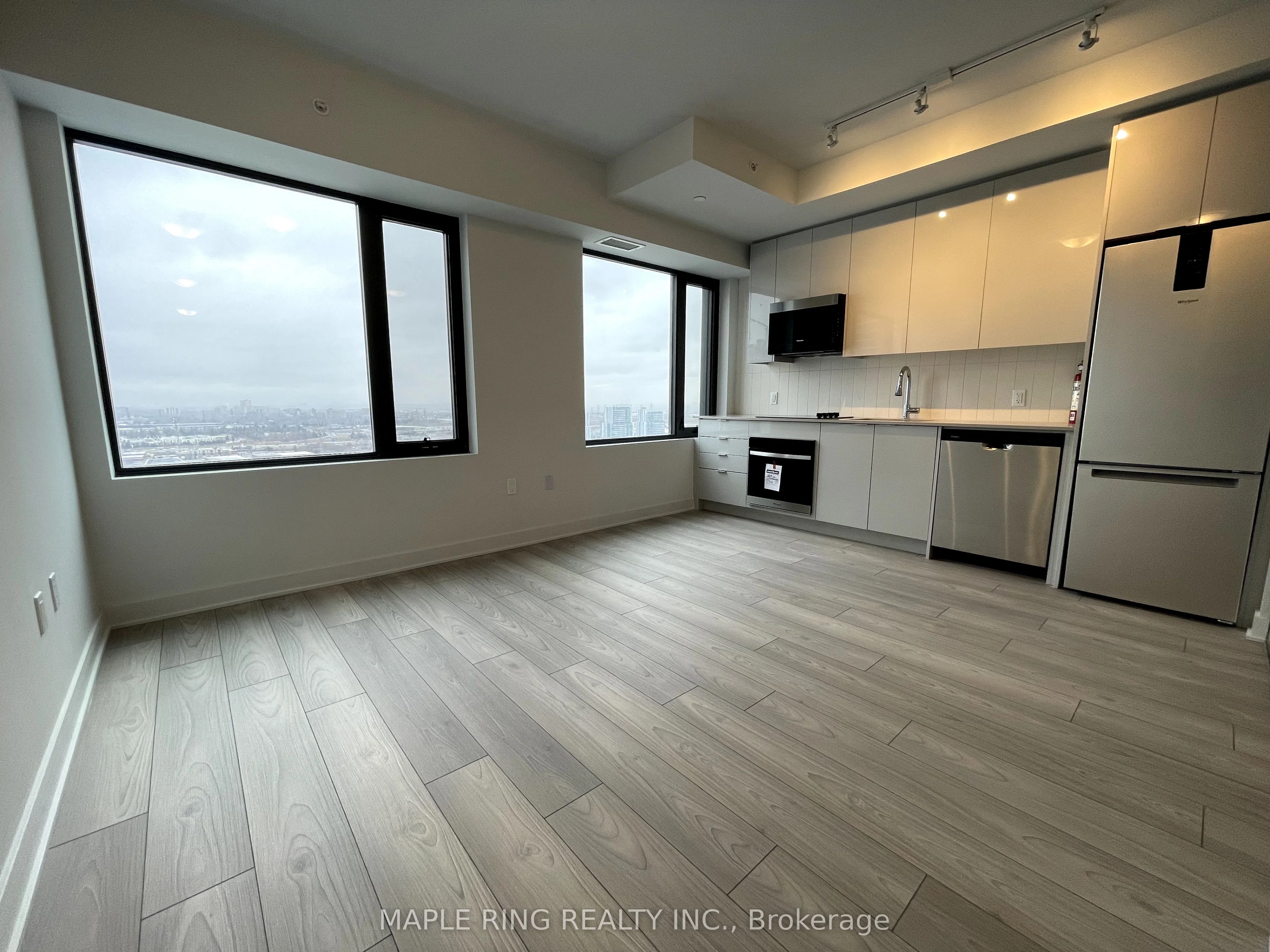 Condo Apartment in Vaughan