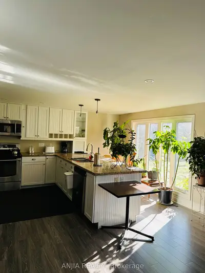 4319 Vivian Road Lower Level, Whitchurch-stouffville, On L4a 1z2