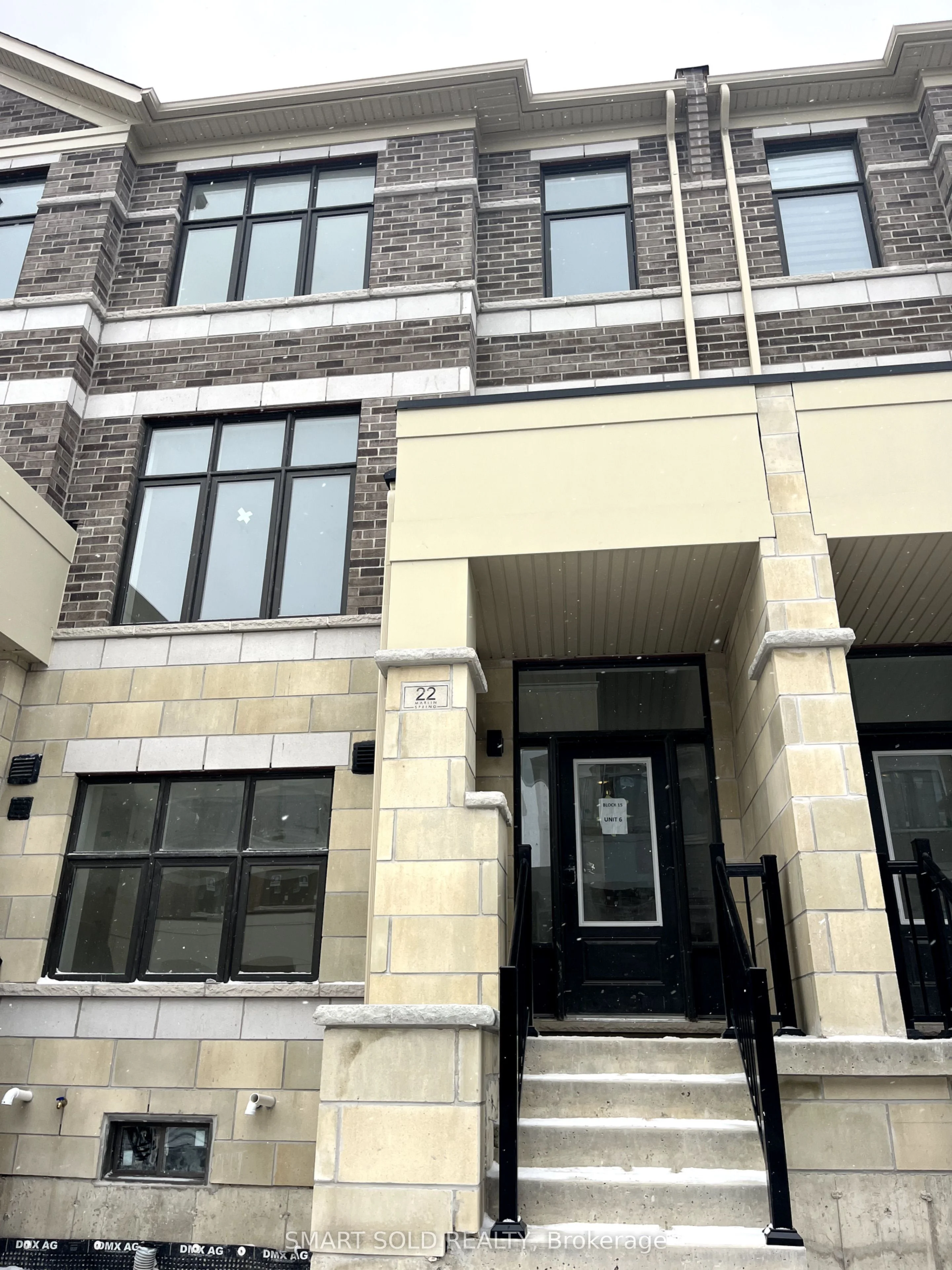 Att/Row/Townhouse in Richmond Hill
