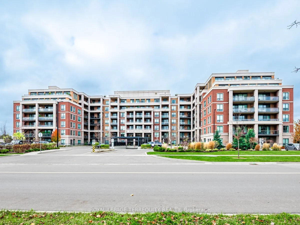 Condo Apartment in Whitchurch-Stouffville
