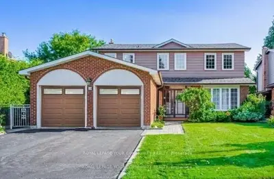 14 Innis Crescent Unit #2, Richmond Hill, On L4c 5k2