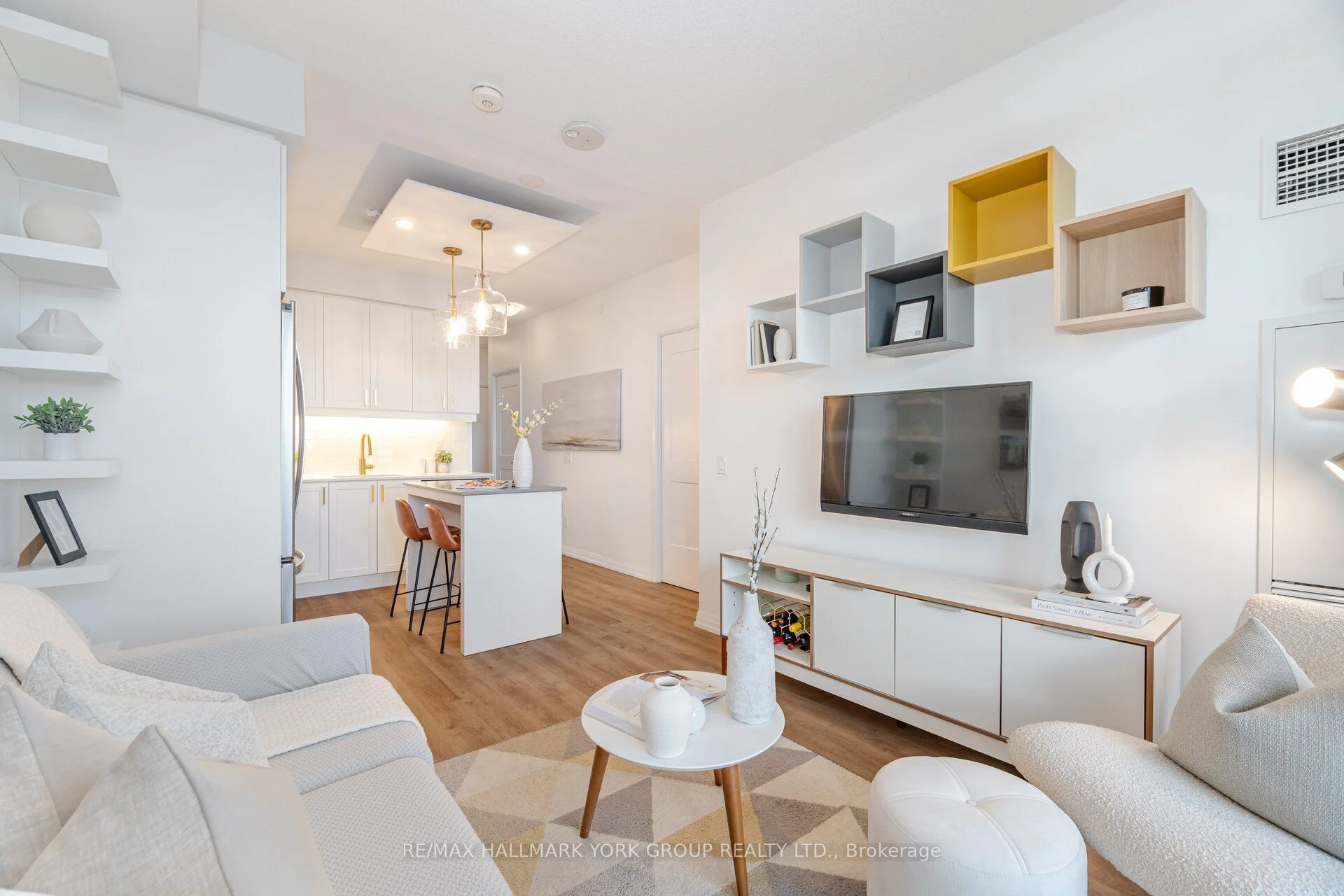 Condo Apartment in Vaughan