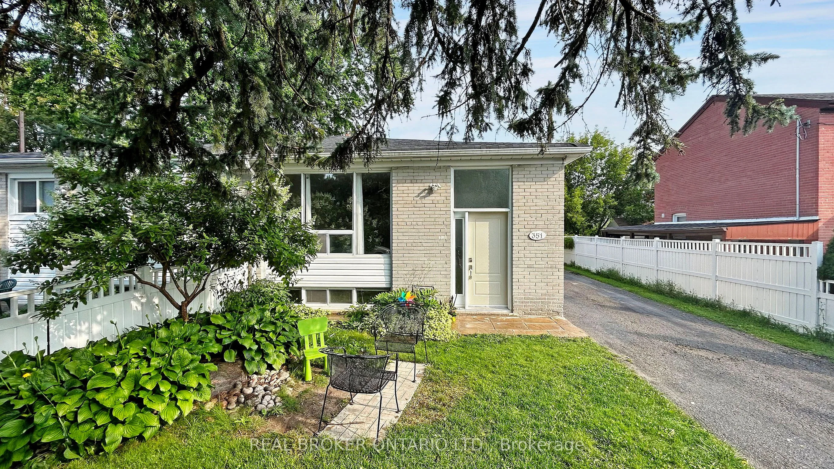 351 Taylor Mills Drive N Upper, Richmond Hill, On L4c 2t8