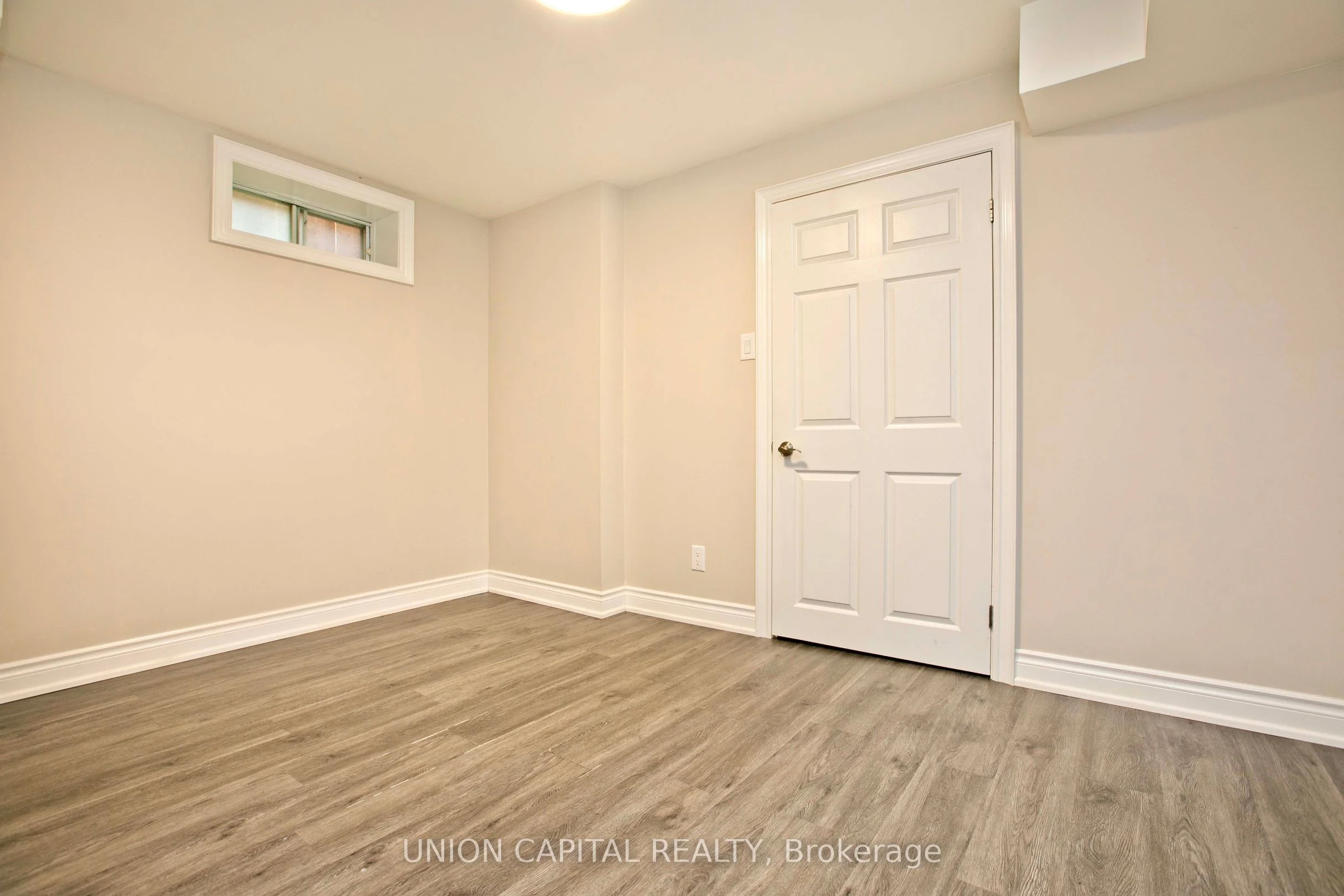 57 Belvedere Cres Crescent BSMT, Richmond Hill, ON L4C 8V4