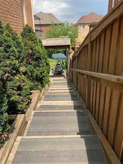 Detached in Vaughan