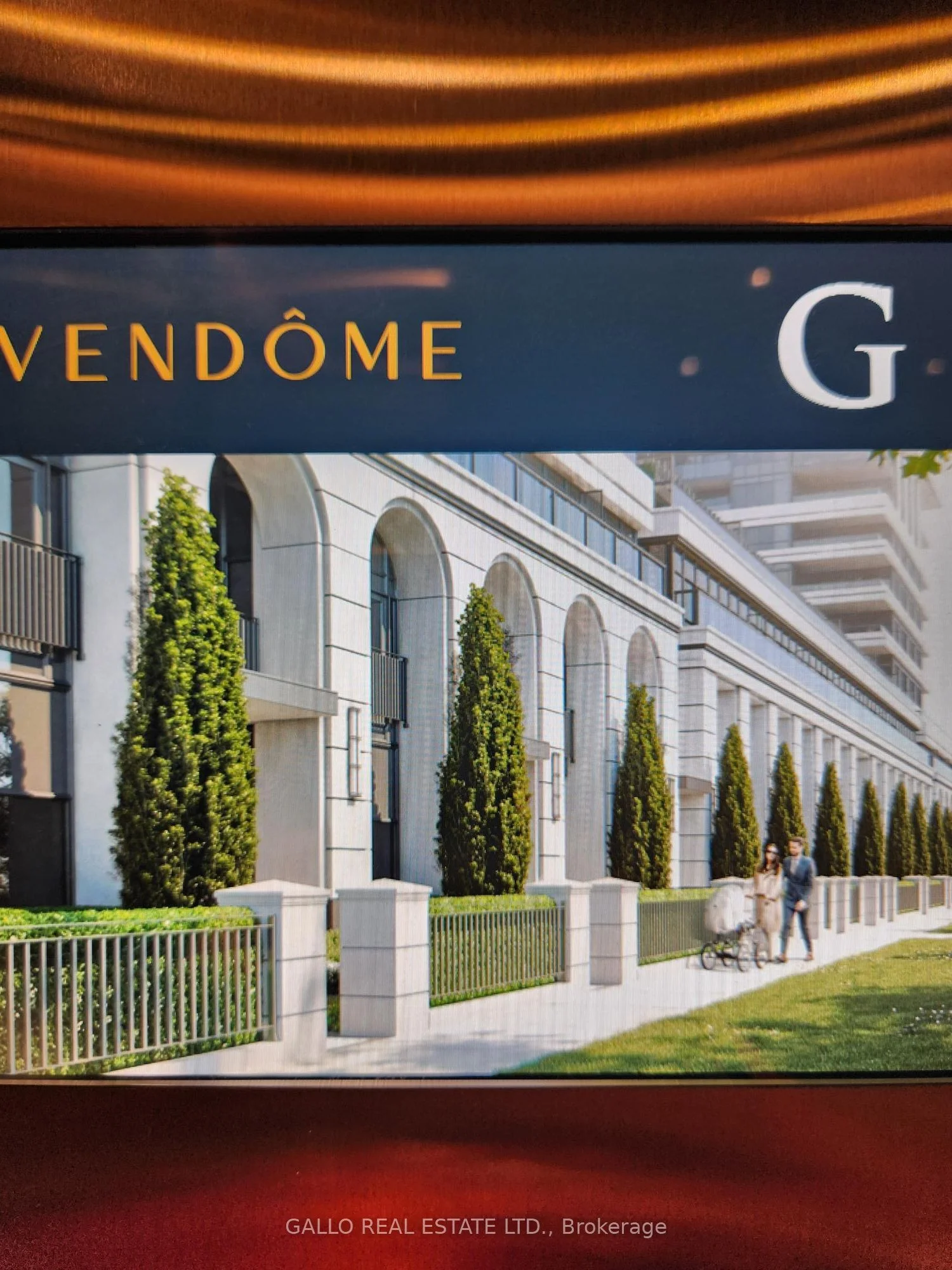 Condo Apartment in Markham