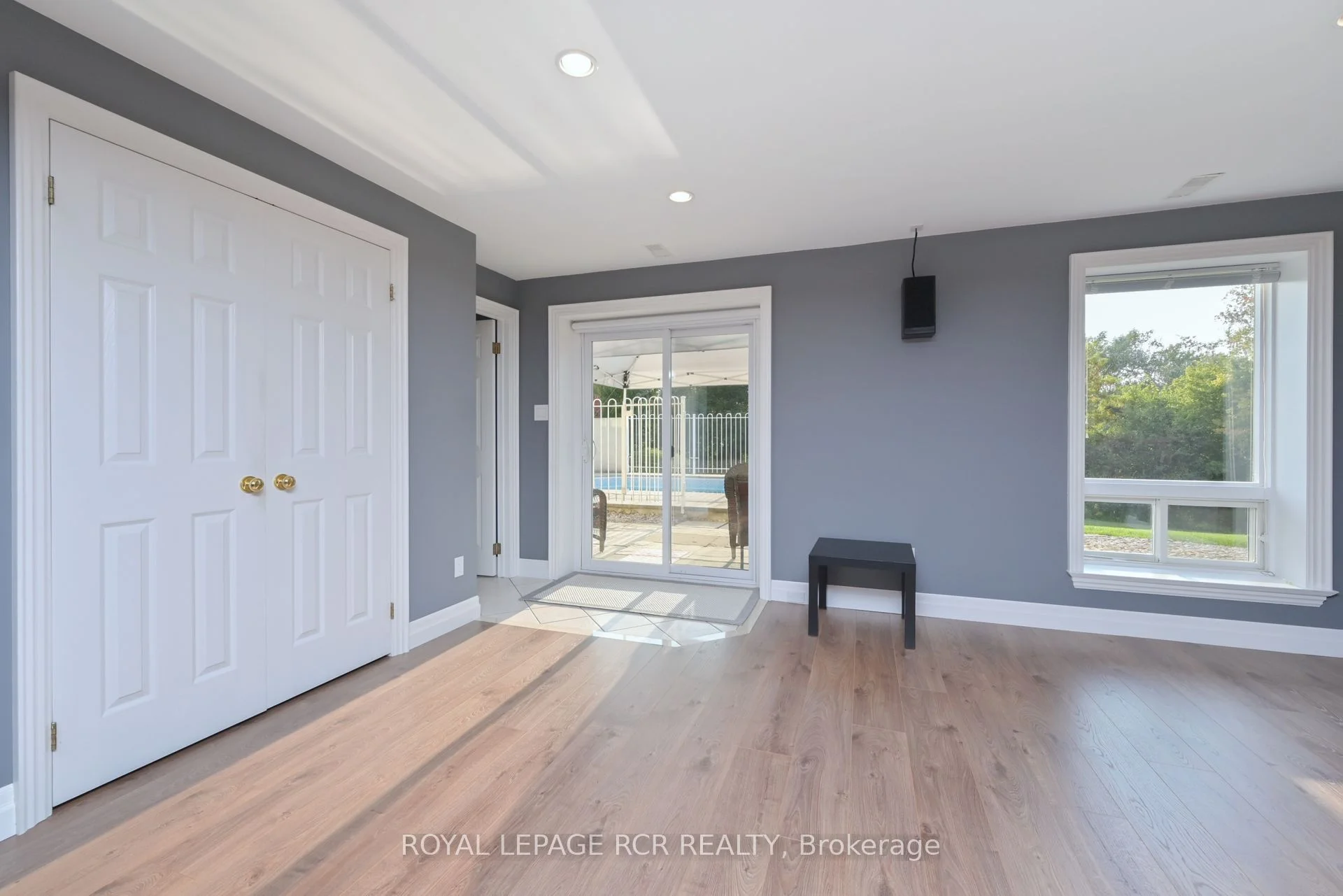 26 Catherine Street, Adjala-Tosorontio, ON L0G 1L0