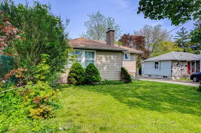 161 Church Street S, Richmond Hill, On L4c 1w5