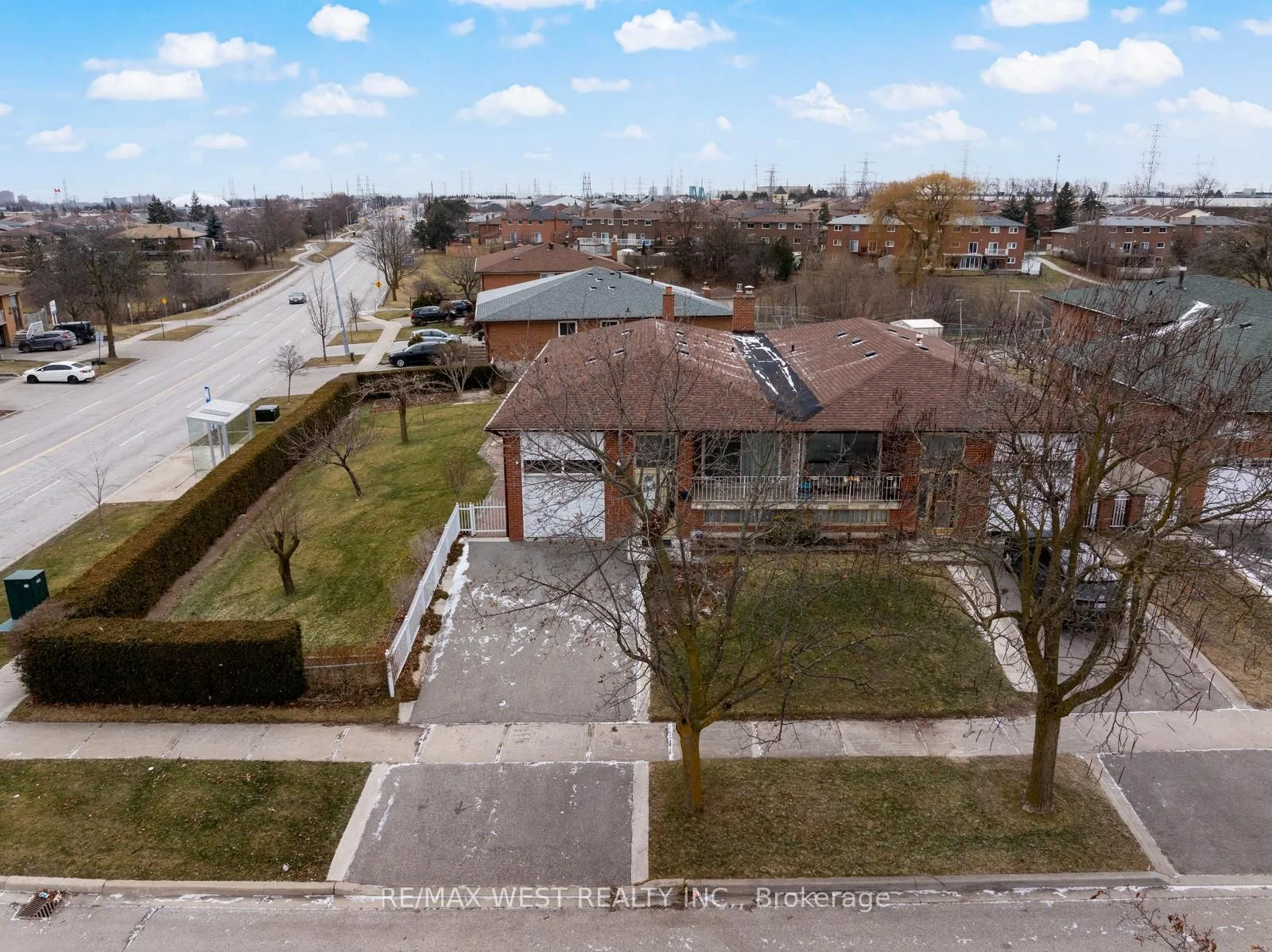 Semi-Detached in Vaughan