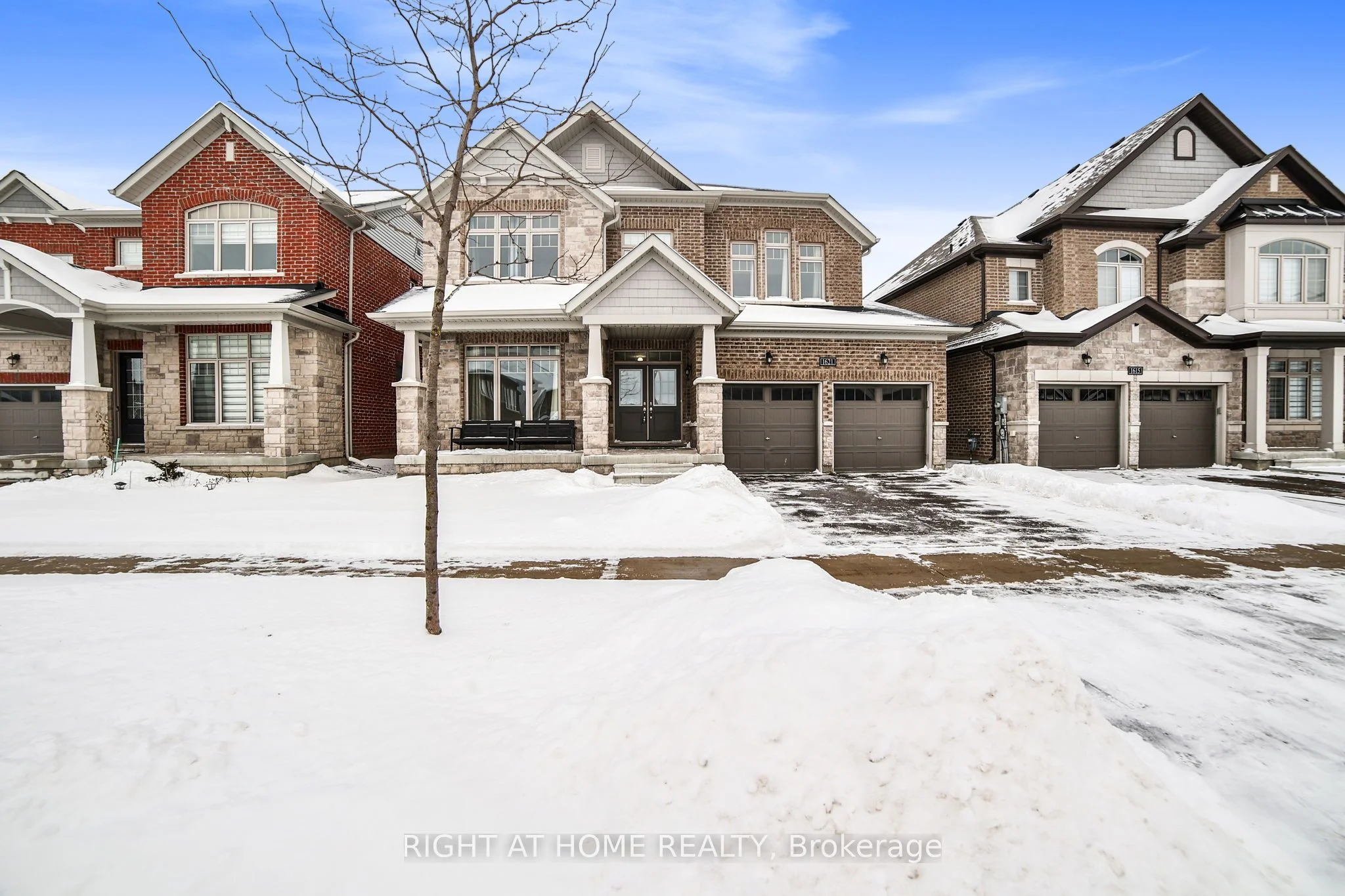 Detached in Innisfil
