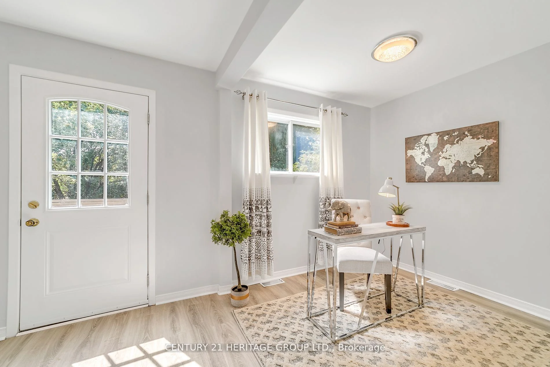229 Bayview Avenue, Georgina, ON L4P 2T3
