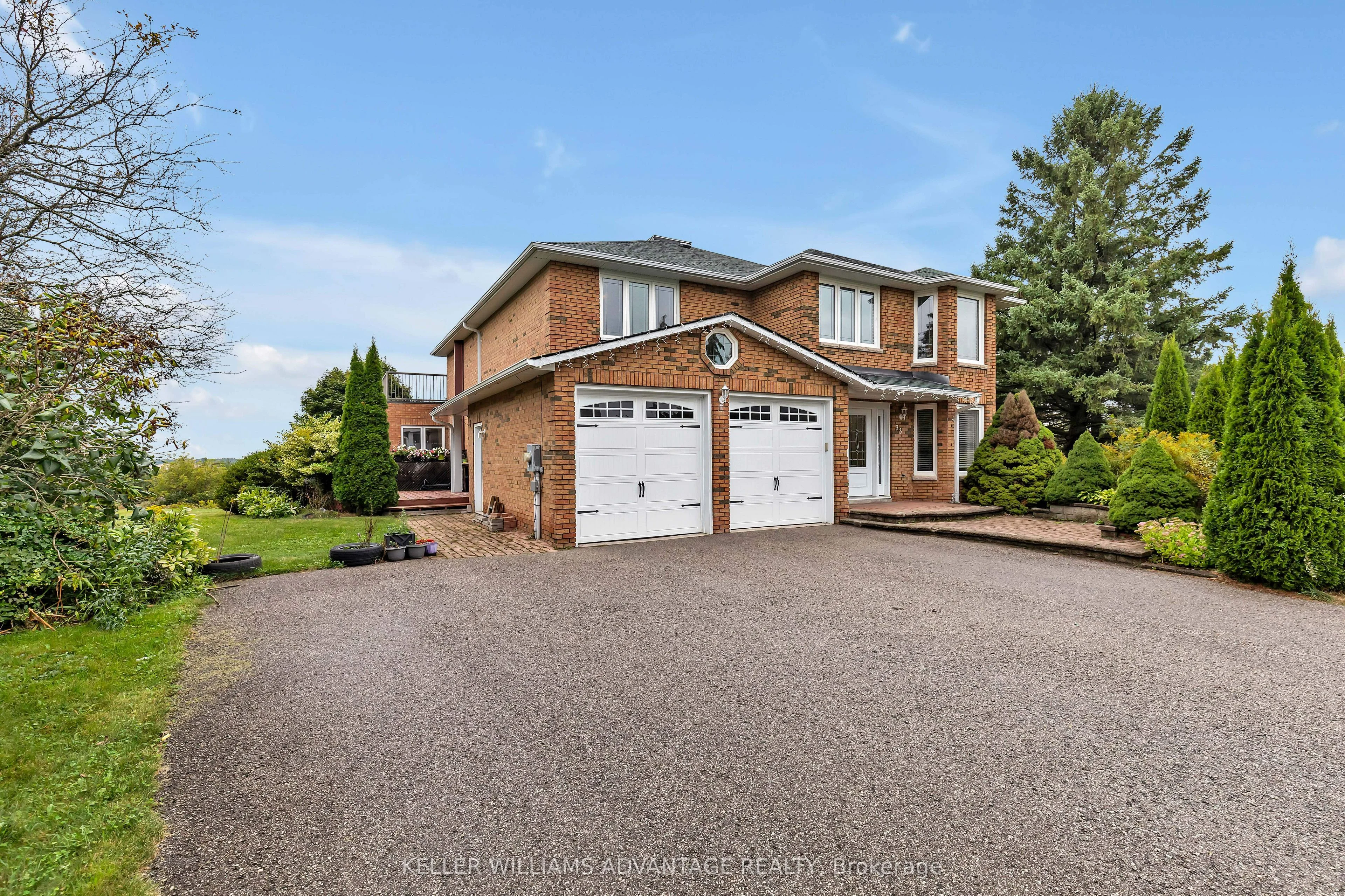 Detached in East Gwillimbury