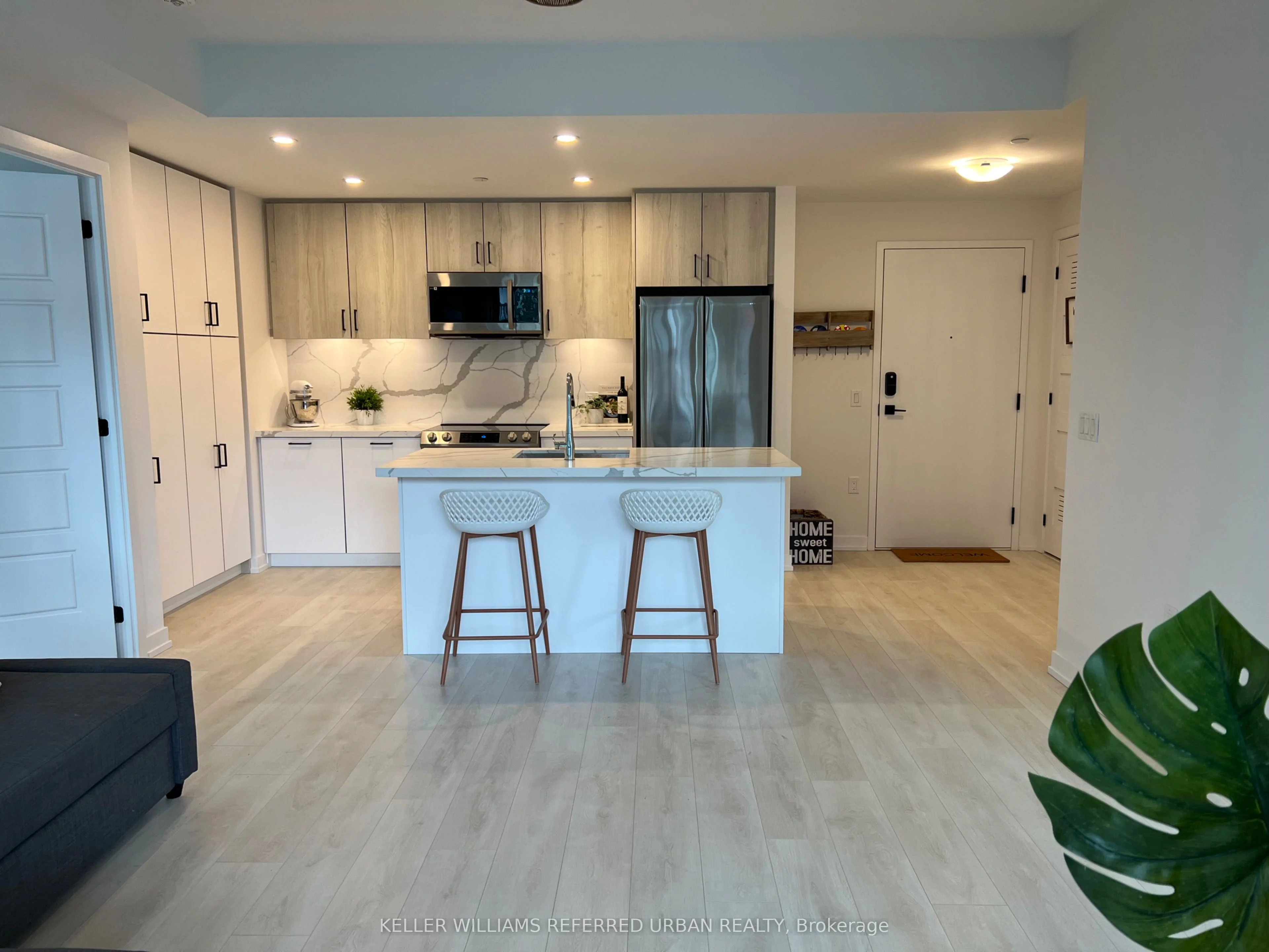415 Sea Ray Avenue 203, Innisfil, On L9s 0r5