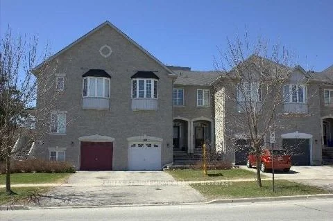 208 Yorkland Street, Richmond Hill, On L4s 1a2