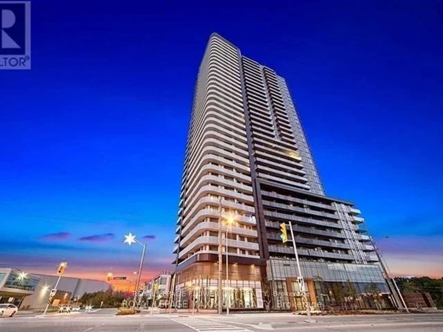 Common Element Condo in Vaughan
