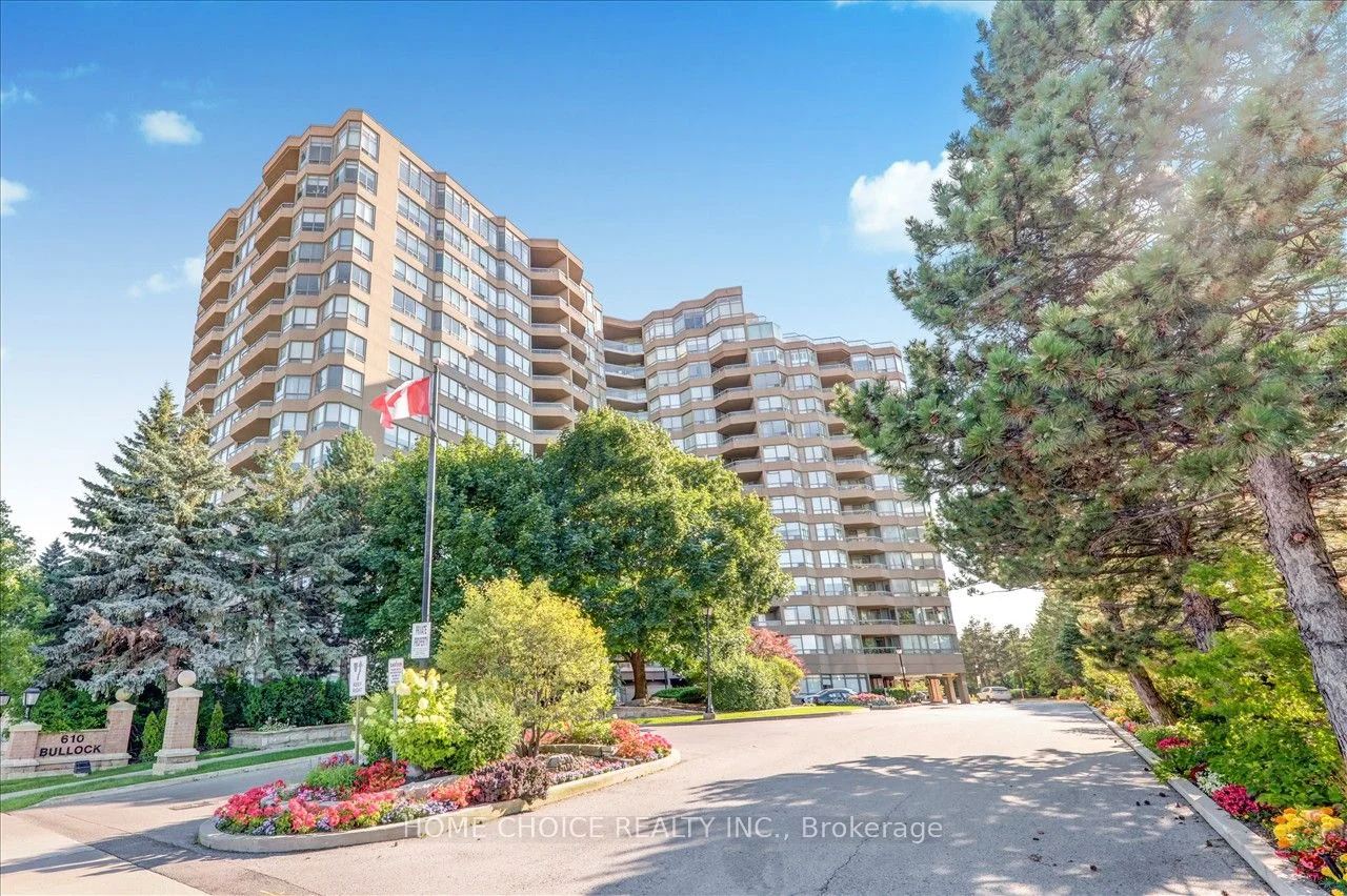 Condo Apartment in Markham