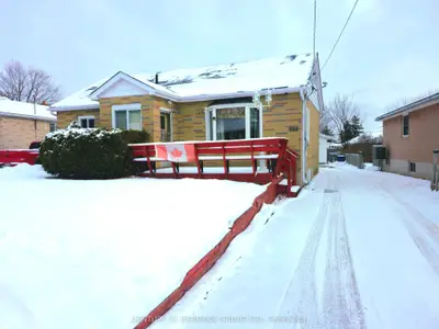 53 Thornton Avenue, Bradford West Gwillimbury, On L3z 1n3
