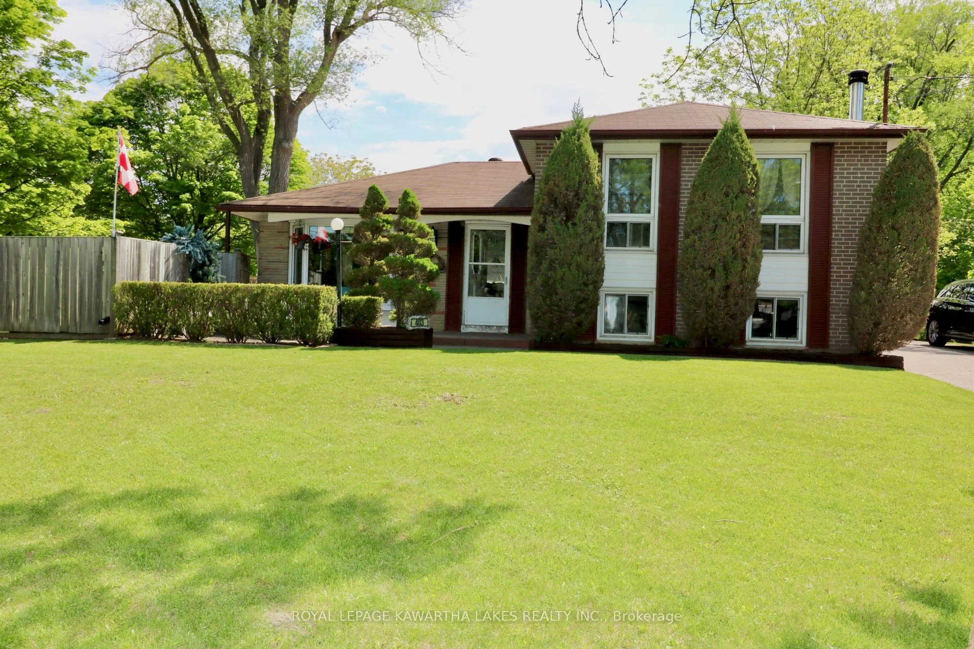 403 Alper Street, Richmond Hill, On L4c 2z5