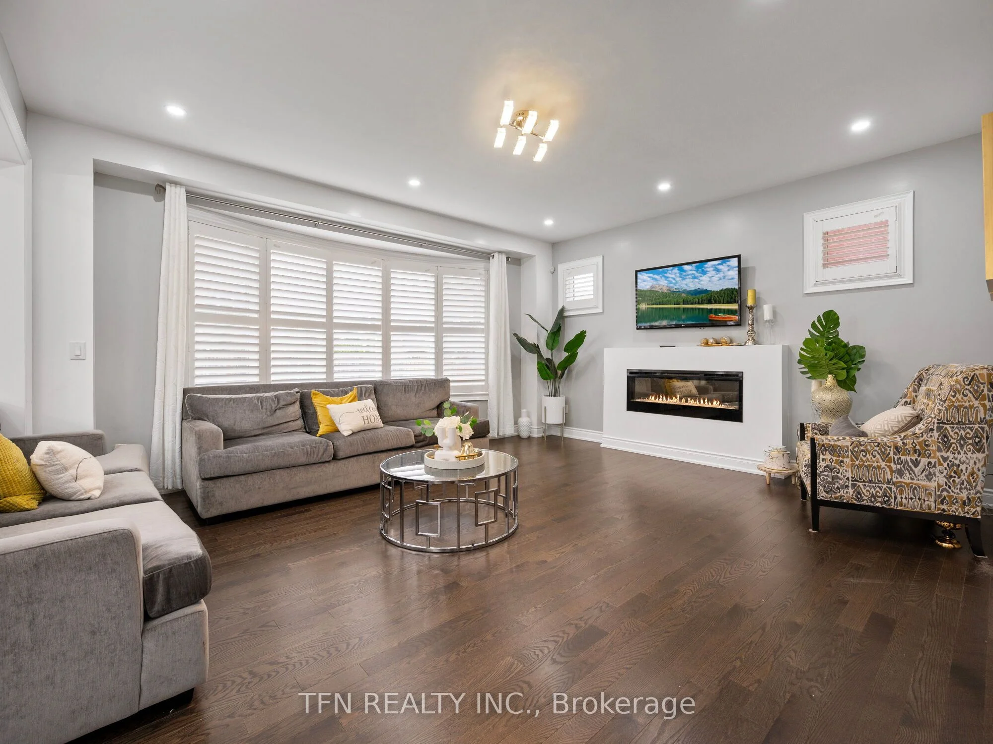 1406 Lawson Street, Innisfil, ON L9S 0N7