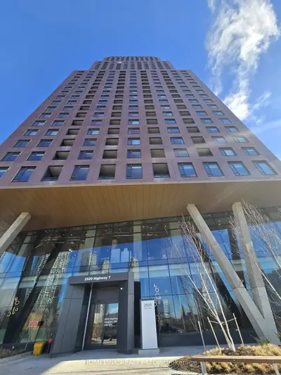 Condo Apartment in Vaughan