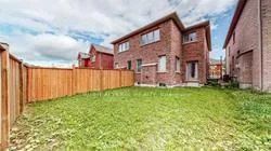 629 Sweetwater Crescent, Newmarket, ON L3X 0H5