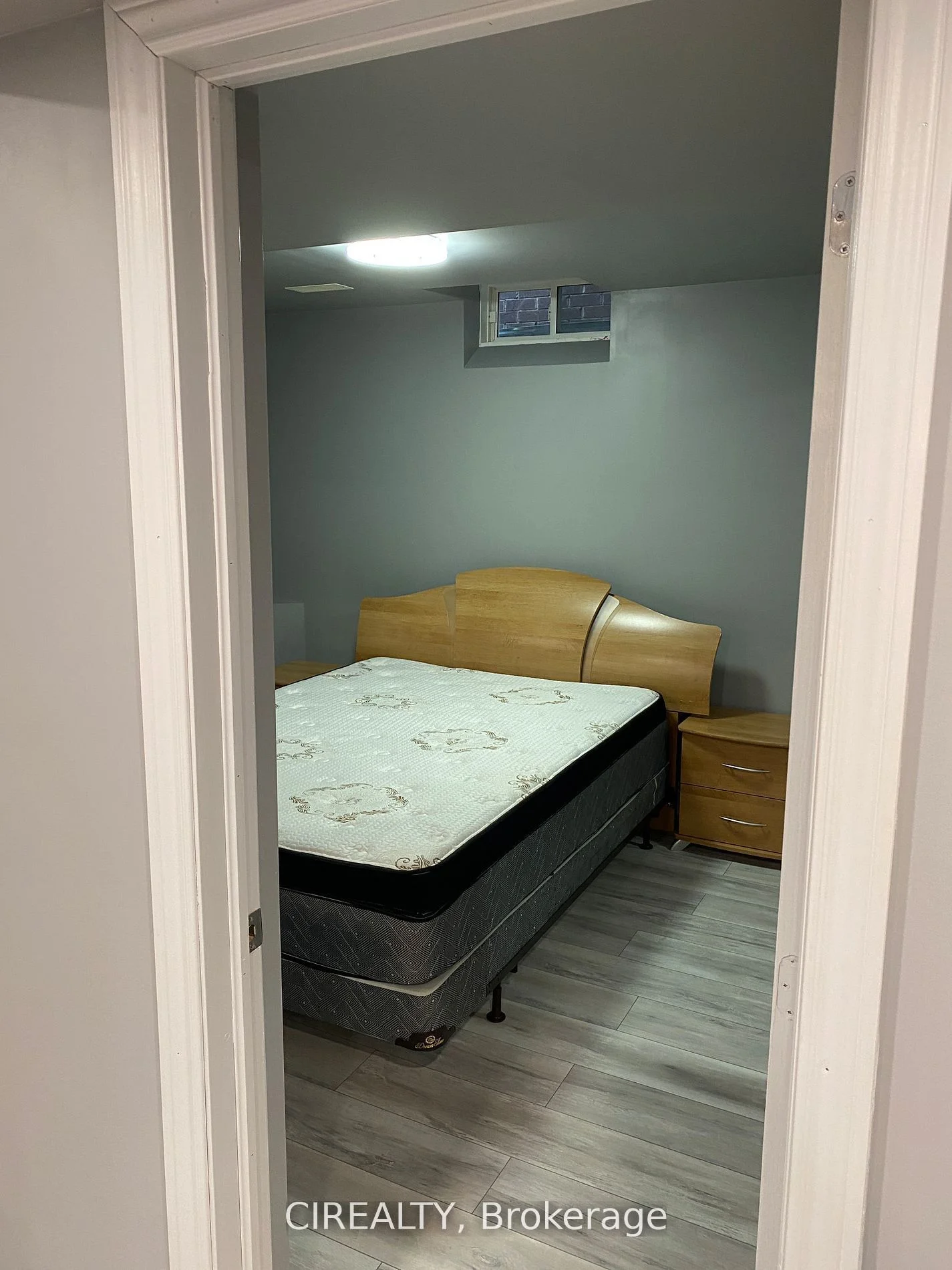 1305 Hunter Street N Lower, Innisfil, ON L9S 0H1