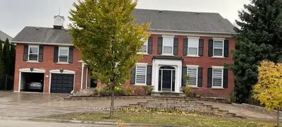 19 Clarendon Drive, Richmond Hill, On L4b 3z5
