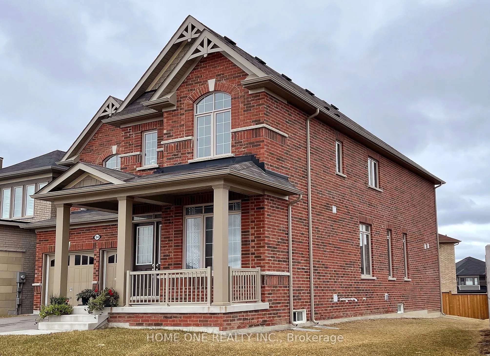 54 Deepwood Crescent, East Gwillimbury, On L9n 0p8