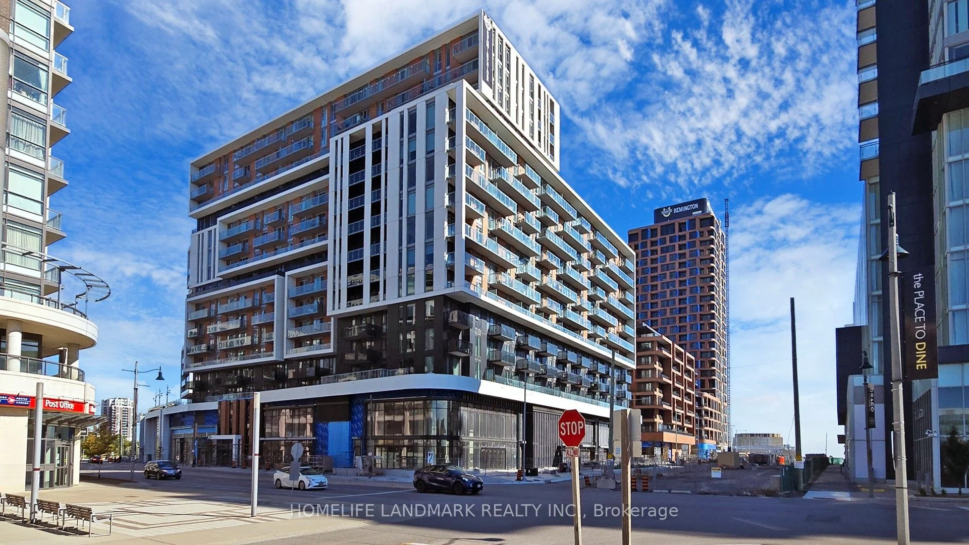 Condo Apartment in Markham