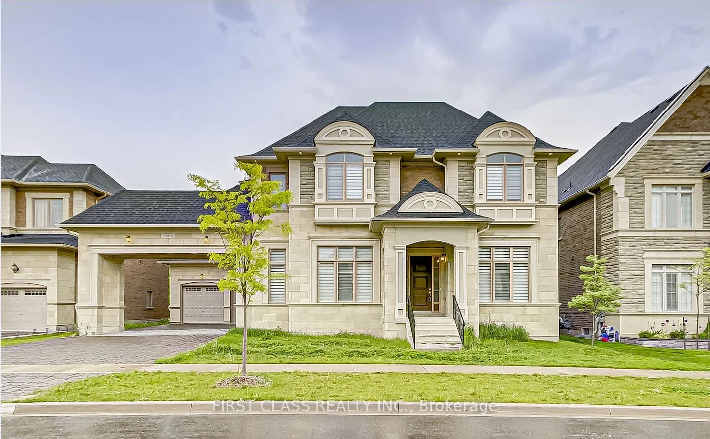 Detached in Vaughan