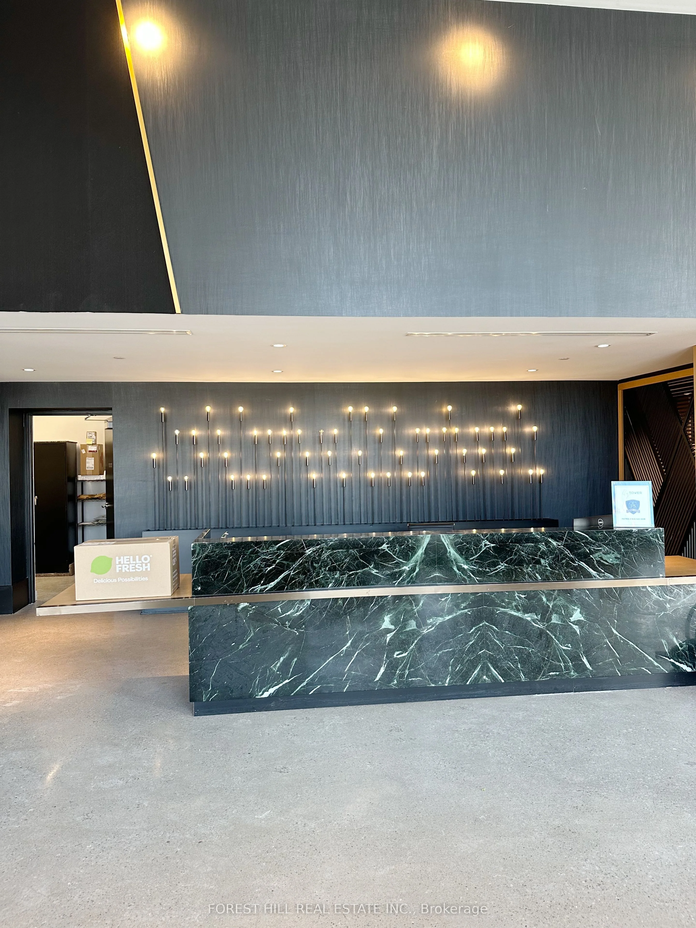 Condo Apartment in Vaughan