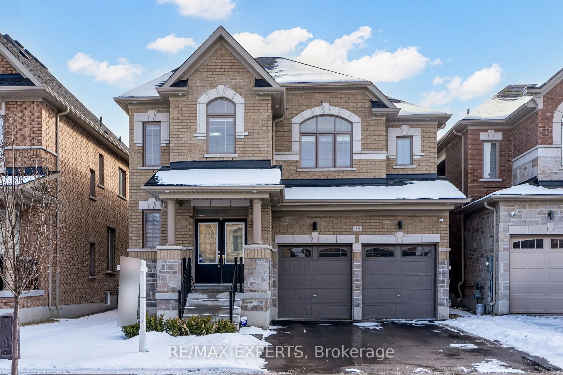 Detached in East Gwillimbury