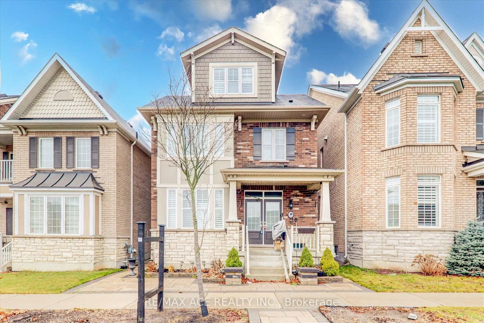 Detached in Markham