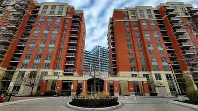73 King William Crescent 902, Richmond Hill, On L4b 0c1