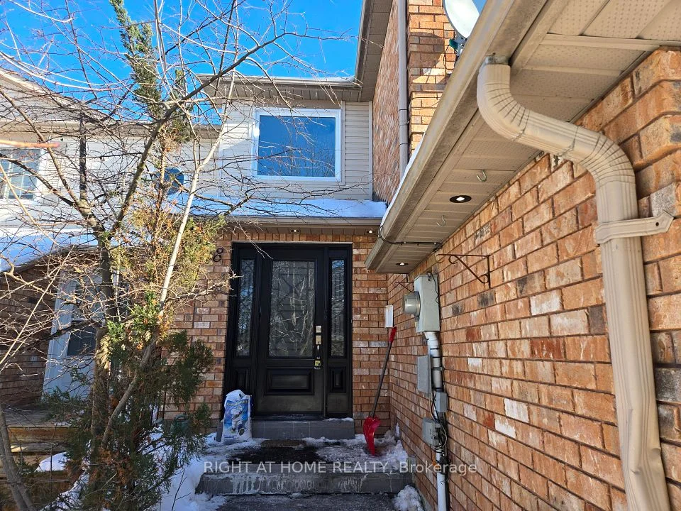 1138 Inniswood Street, Innisfil, ON L9S 1Y1