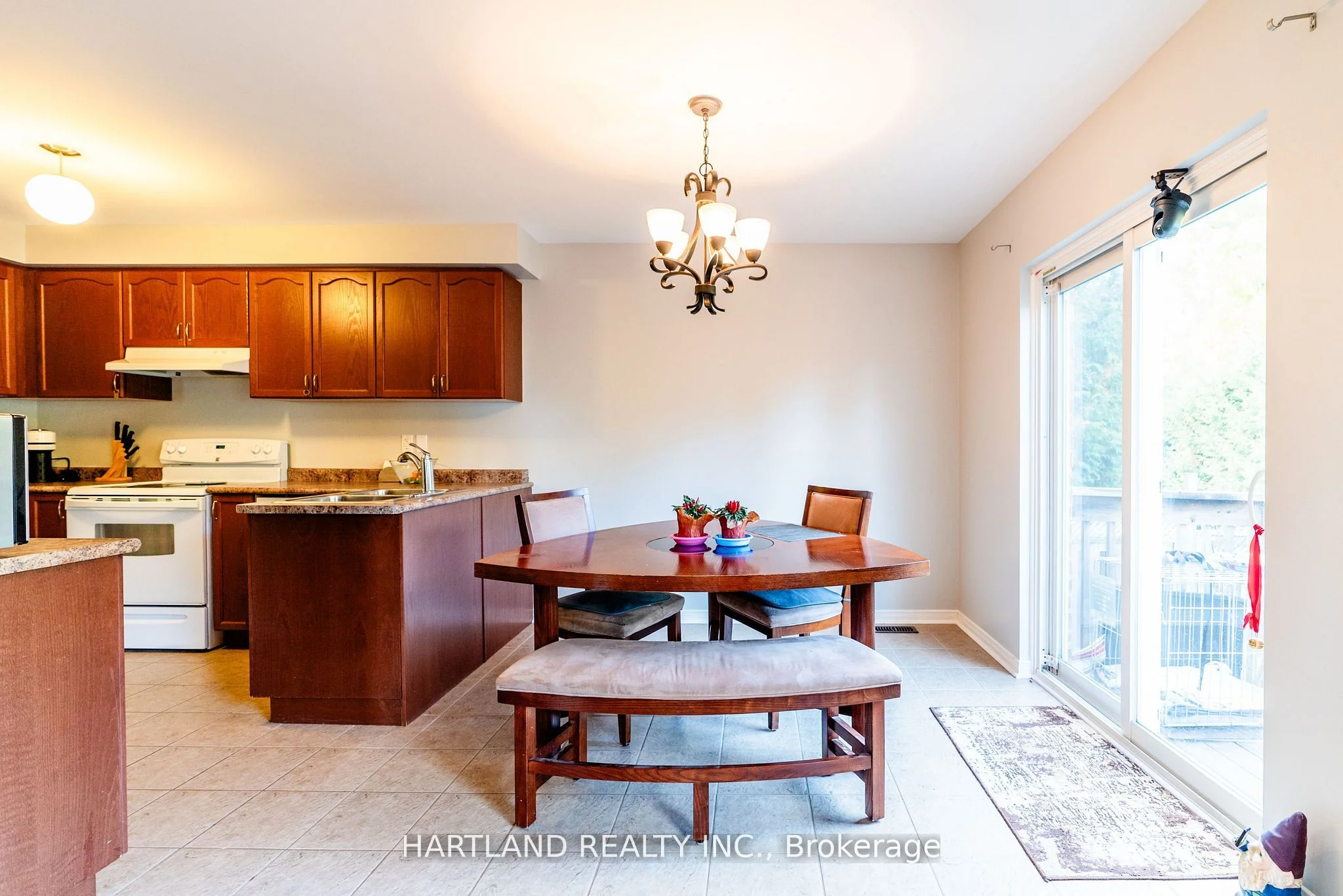 1236 Fox Hill Street, Innisfil, ON L9S 4Y5